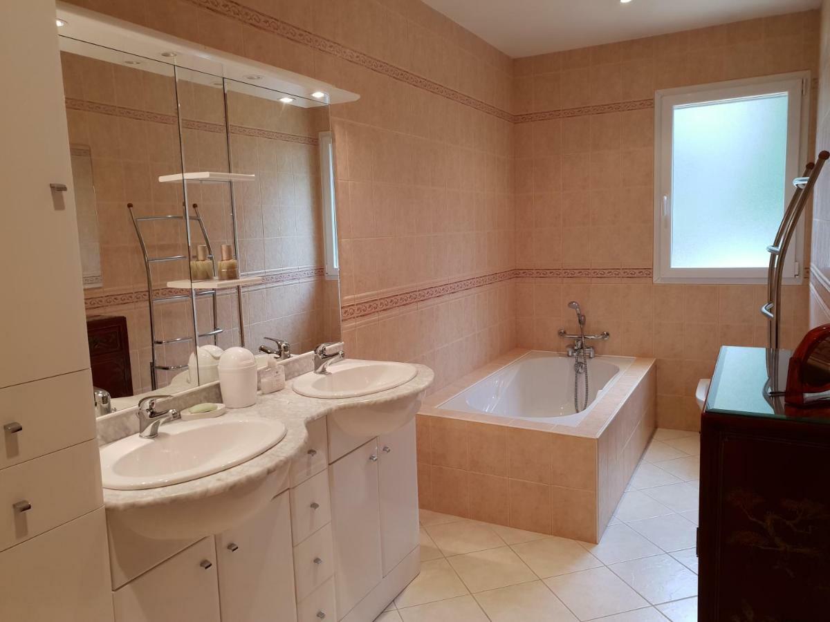 Apartment Fontaine De L'Amour Сарла-ла-Канеда Экстерьер фото